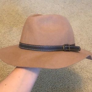 STEVE MADDEN felt hat